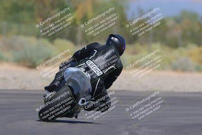 media/Sep-25-2023-Moto Forza (Mon) [[81ffa65e0a]]/B-C Group/Session 4 (Turn 2 Backside)/